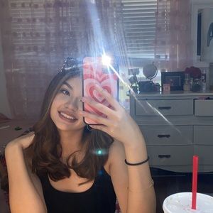 Meet your Posher, Ciara